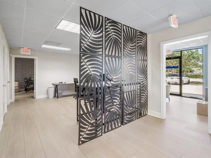 Mixed-use Office Building Investment Opportunity in Jupiter, Fl