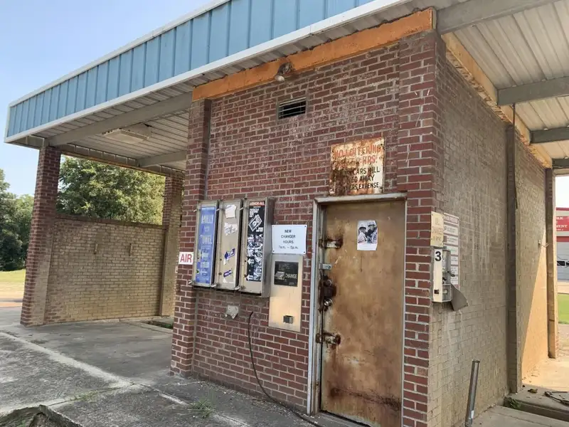 Prime Newark Car Wash Investment Opportunity with Owner Financing