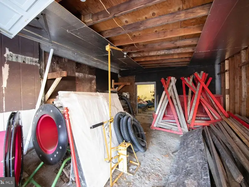 Commercial Property with Office and Warehouse Space in Norristown, Ideal for Multiple Tenants