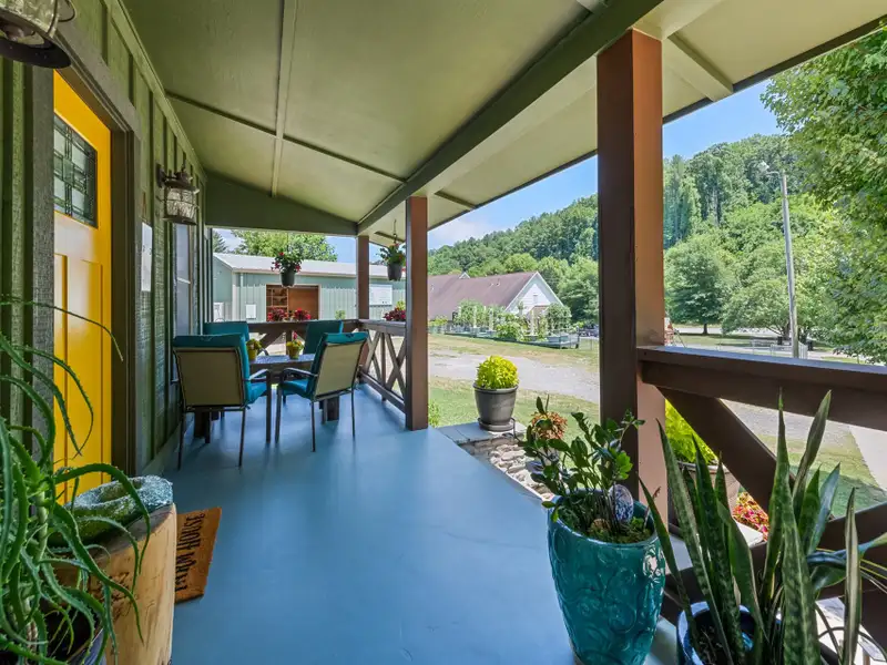 Furnished Bungalow with Solar Power and Commercial Farm Business in Western North Carolina