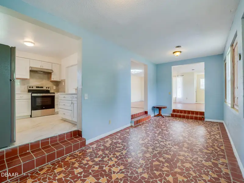 Zoned Sfr-5 Single Family Home on 1/4 Acre Ideal for Office Use