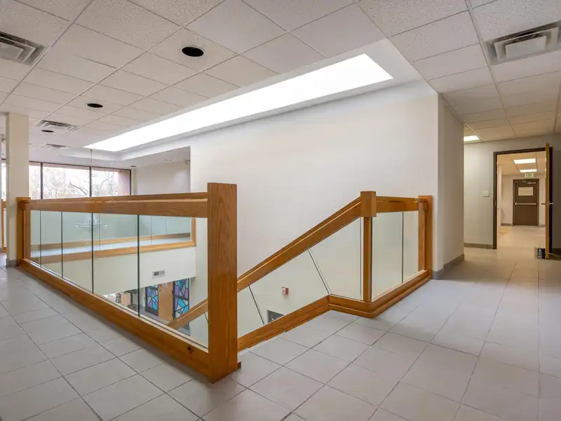 Cleveland, Tn Office Suites for Lease - Newly Remodeled, 2,400 & 2,164 Sq Ft