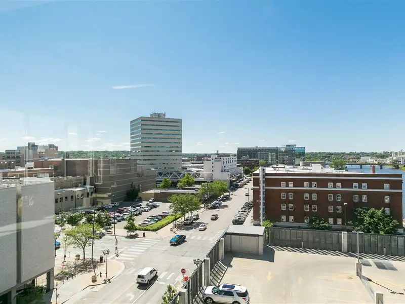 Class a Office Suites for Lease in New 11-story Building, Multiple Sizes Available