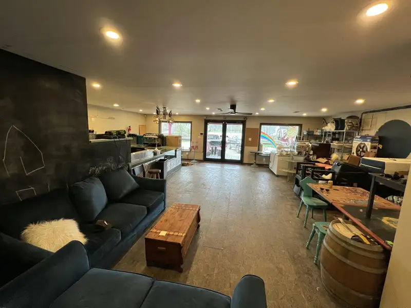Unique Commercial Property with Airbnb Cabin Near Renfro Valley Music Barn
