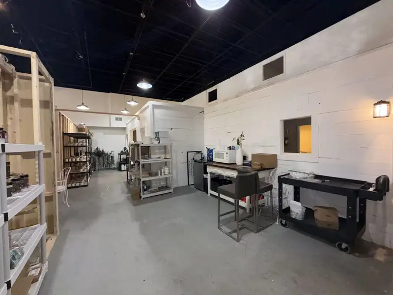 Prime 7,749 Sf Commercial Building on Historic Covington Square, Tipton County