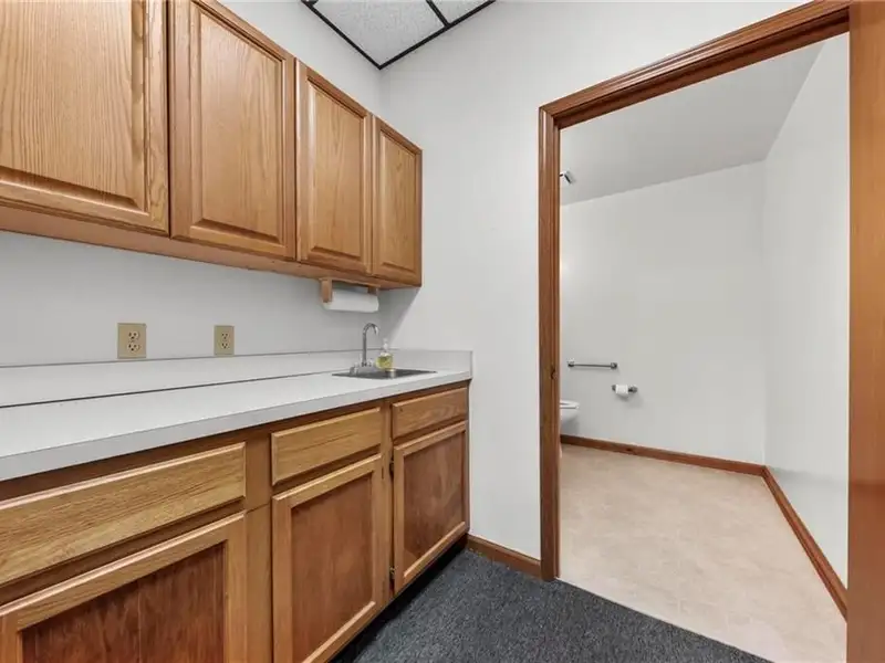 Versatile Commercial Building in Prime Location