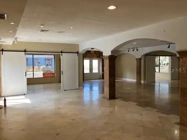 Free-standing Retail Space in South Tampa Palma Ceia, High Traffic Location
