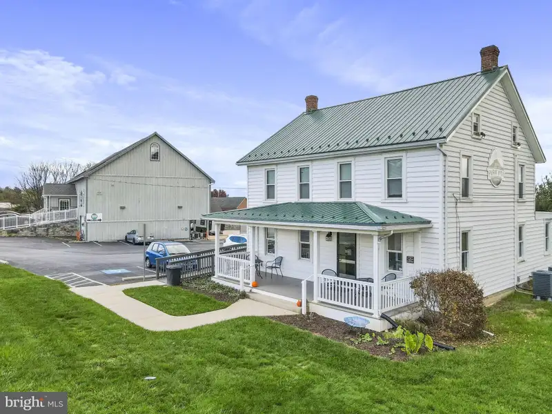 Unique Barn and Farmhouse with Commercial Potential Near Hagerstown, Md