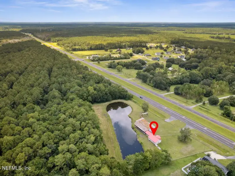 5.04-acre Mixed-use Parcel with Home and Shop in Nassau County