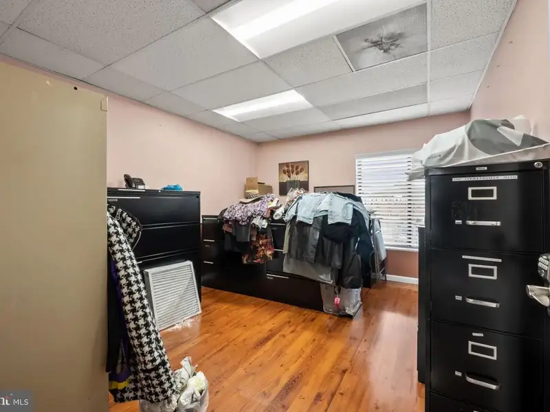 Commercial Condo Townhouse in Gaithersburg's Opportunity Zone with Office Space and Parking