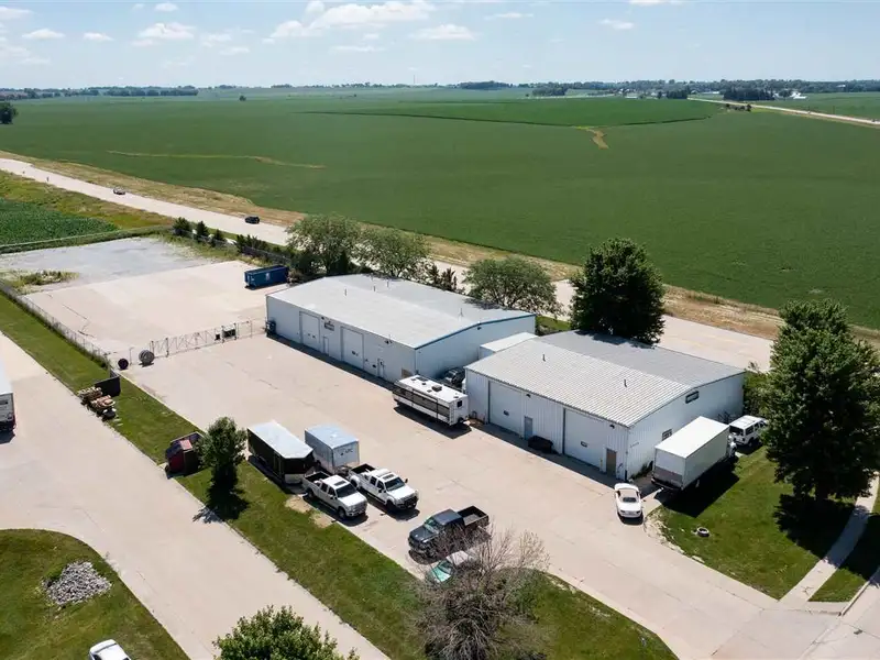 6,000 Sf Warehouse with Fenced Exterior Storage and Office Space in Prime Location