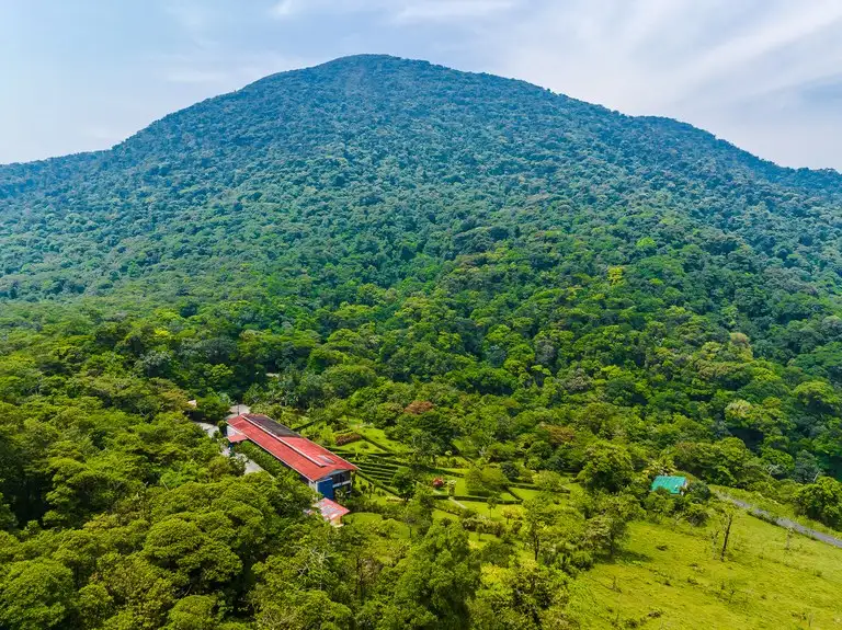 Celeste Mountain Lodge: 17-acre Eco-lodge with Rainforest Reserve in Costa Rica