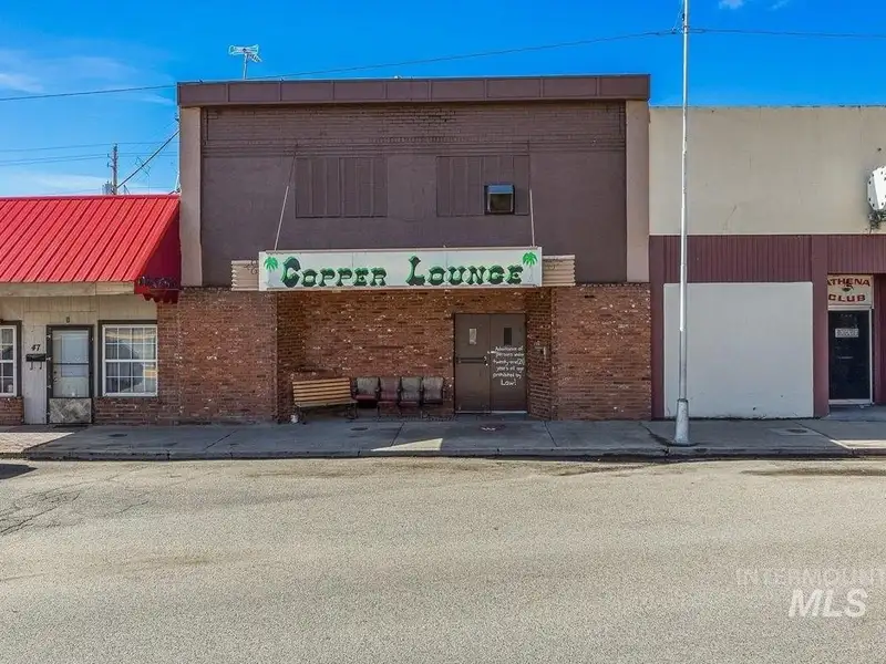 Updated Tavern with Liquor License in Historic Downtown Weiser