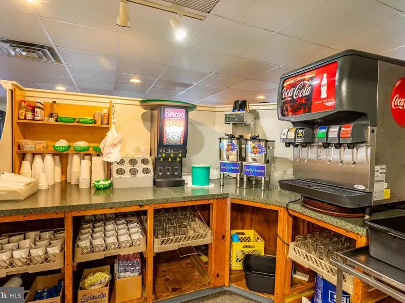 Established Restaurant with Commercial Kitchen and 120+ Seating in Hardy County