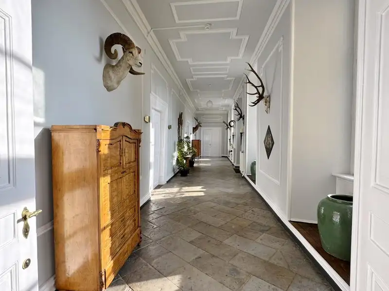 Crassenstein Castle: Historic Property in Münsterland, Ideal for Boutique Hotel or Bed & Breakfast