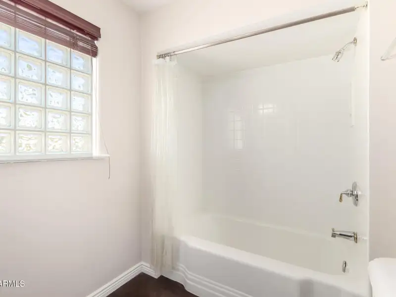 Charming 1947 Cape Cod Office Space in Prime 3rd Street Location