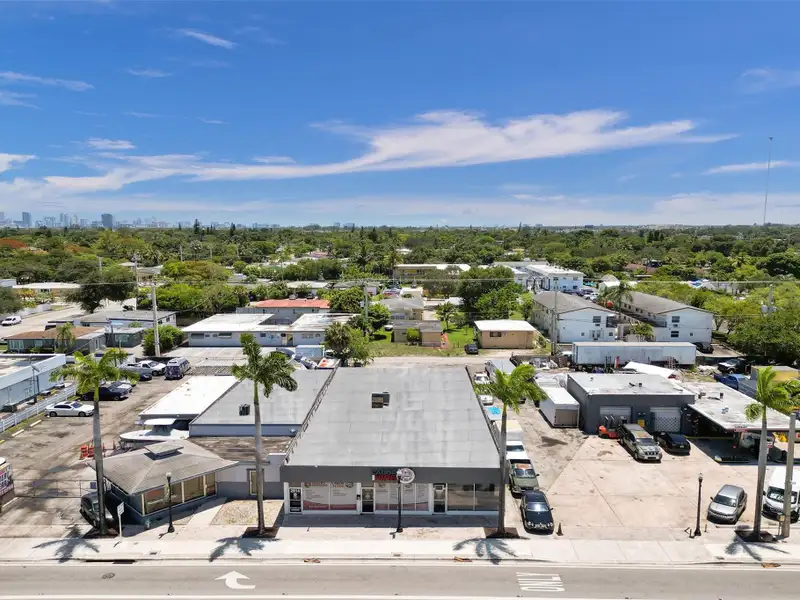 Prime Rc-1 Zoned Multifamily Development Opportunity on Hollywood Blvd