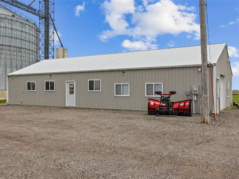 Commercial Building on Highway 20 Near Jesup, Ia with 4 Acres of Potential