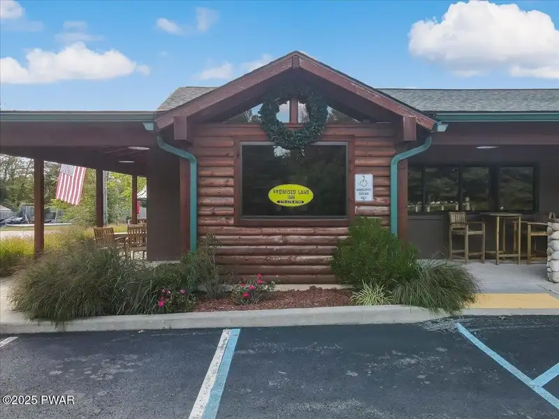 Turn-key Restaurant with Apartment Near Promised Land State Park and Recreational Trails