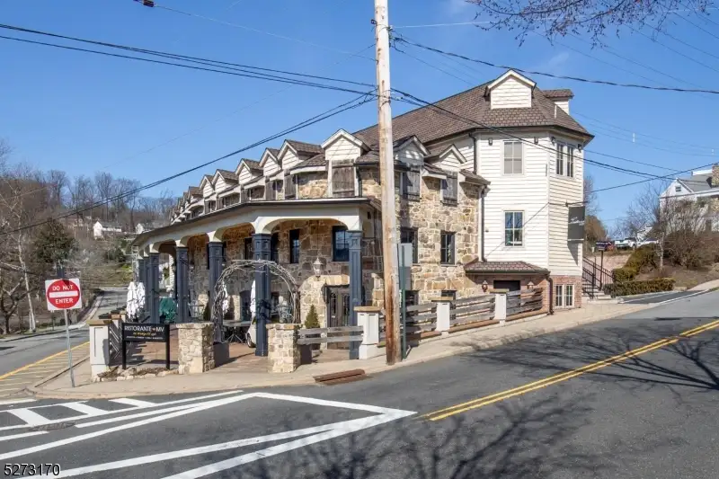 Historic Downtown Bernardsville Landmark Restaurant with Outdoor Dining and Ample Parking