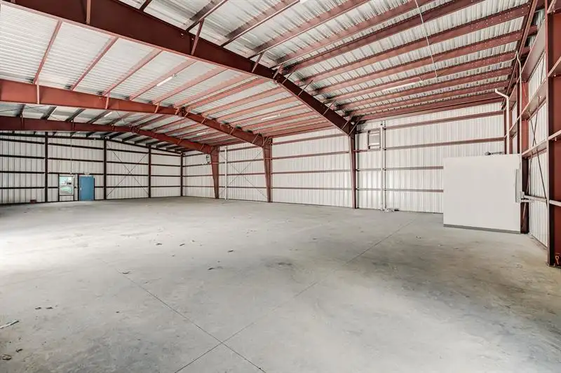 10,000 Sq Ft Warehouse Space for Lease in Pompano Beach, B-4 Commercial Zoning