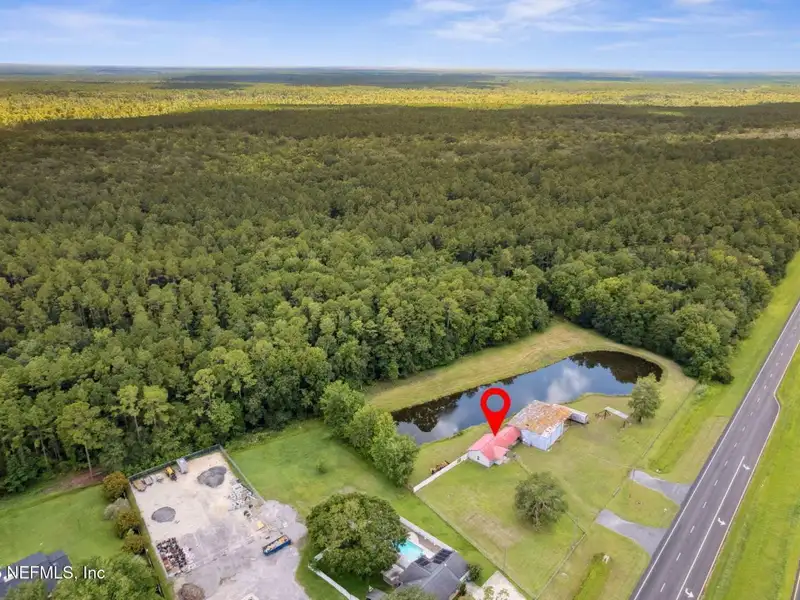 5.04-acre Mixed-use Parcel with Home and Shop in Nassau County