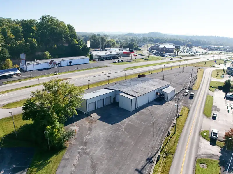 Versatile Commercial Property on Highway 25 N, Corbin with Showroom and Office Spaces