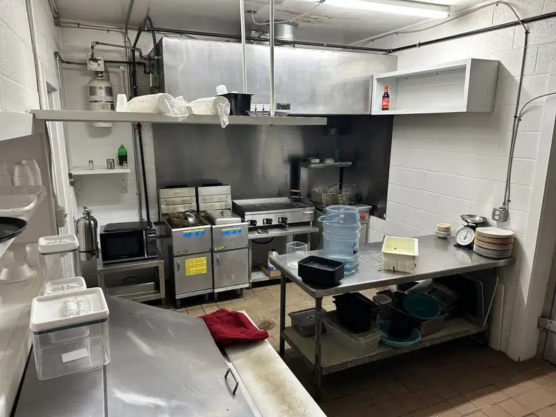 Commercial Restaurant with Rv Hookups and Additional Lot Near I-40 Exit 152