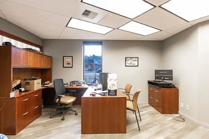 Upgraded Commercial Building in South Hills of Missoula with Diverse Tenants and Cash Flow