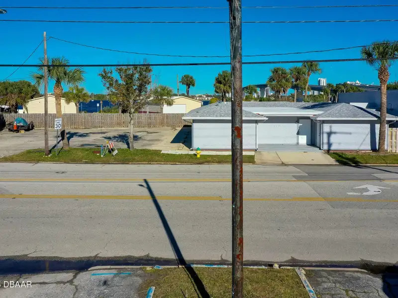 Single Tenant Office Space with Multiple Rooms Near Seabreeze Bridge