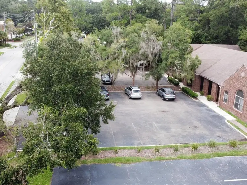 Prime 6,148± Sf Office/medical Space Near North Florida Regional Medical Center and Retail