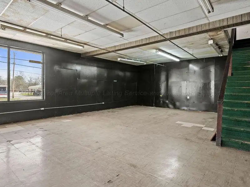Versatile 8,370 Sqft Property with Storage and Kitchen Near Interstate