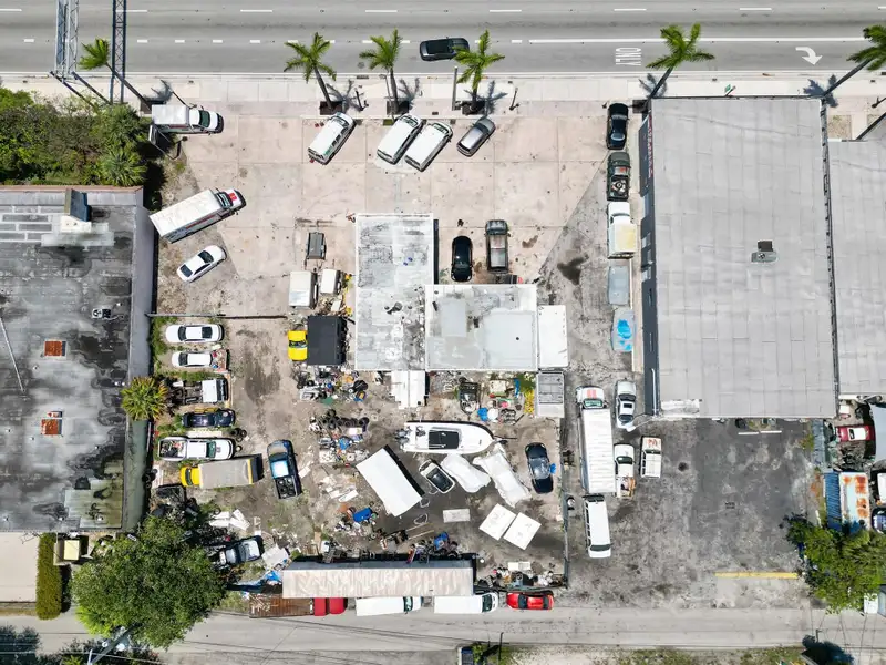 Prime Rc-1 Zoned Multifamily Development Opportunity on Hollywood Blvd