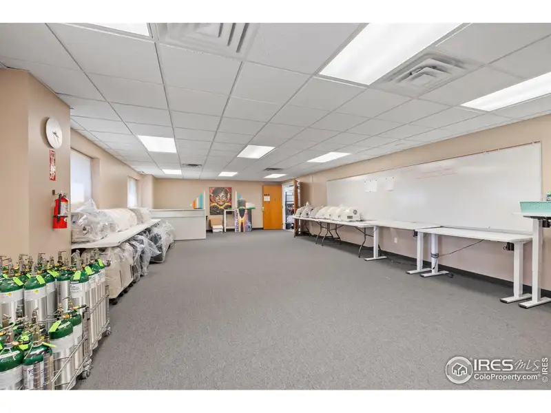 Multi-property Sale: 5818 - 5821 Lockheed Ave, Comprehensive Specifications Available