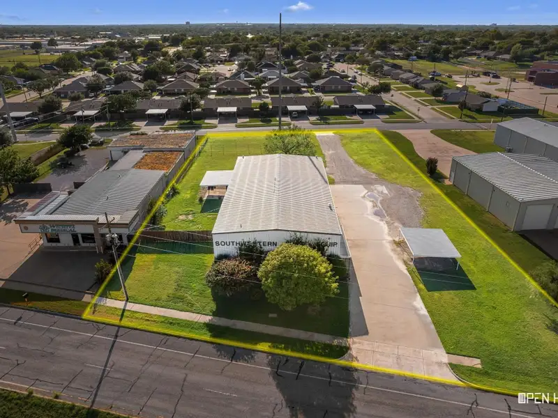 Insulated Warehouse and Office Space with Crane, Fenced Yard in Prime Location