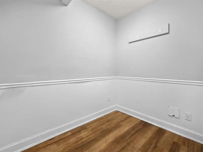 Unique Multi-use Property with Dental Practice and 2+ Bedroom Apartment in Prime Location