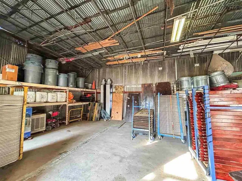 Versatile Commercial Property with Retail Space and Warehouse Near Major Highways