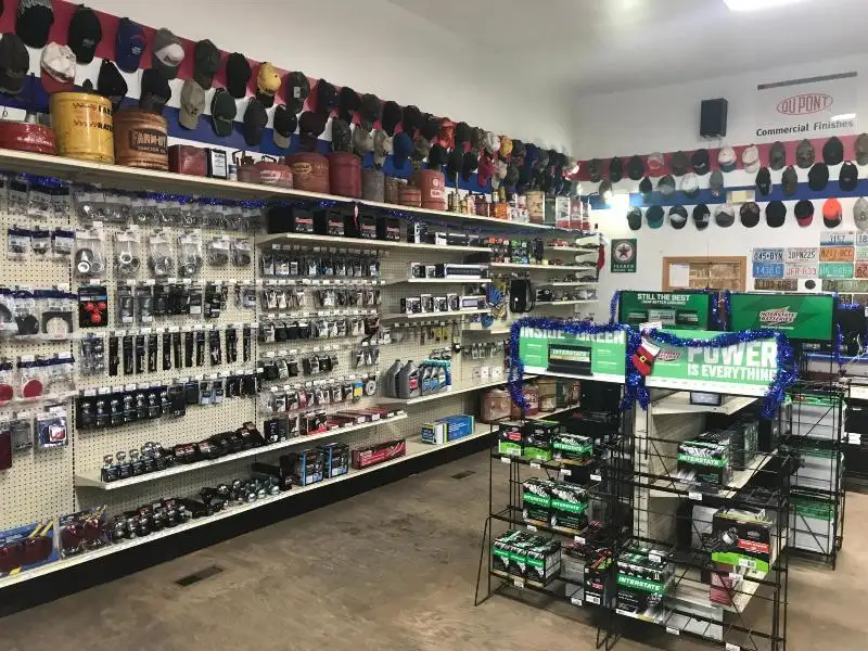 Prime Auto Parts Store with Excellent Location on High Traffic State Hwy 13 and 182