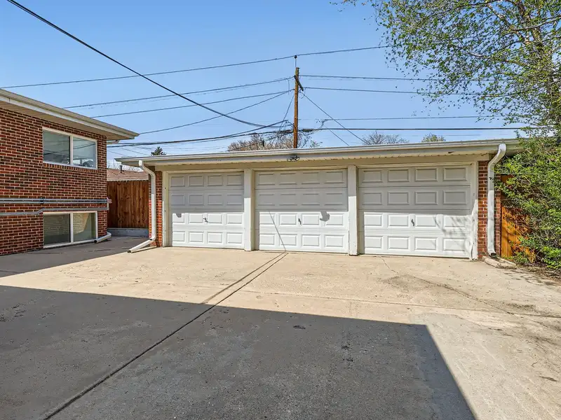 Meticulously Maintained Four-unit Multifamily Property in Central Denver, Colorado