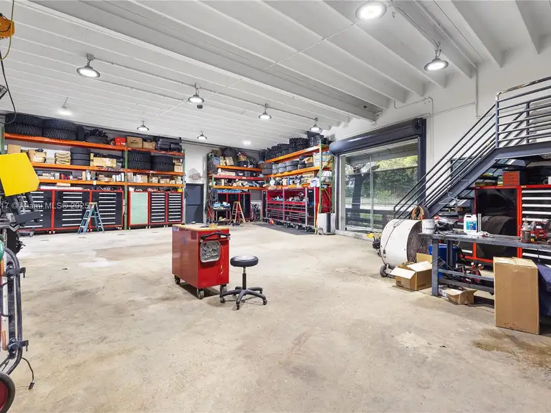 Industrial Property with 3,500 Sq.ft. Building on 1.07 Acres in Homestead, Fl