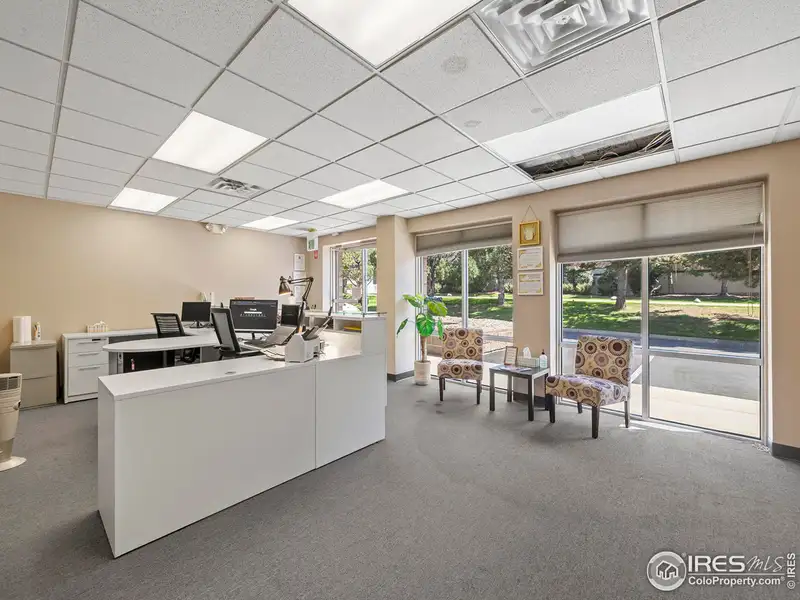 Multi-property Sale: 5818 - 5821 Lockheed Ave, Comprehensive Specifications Available