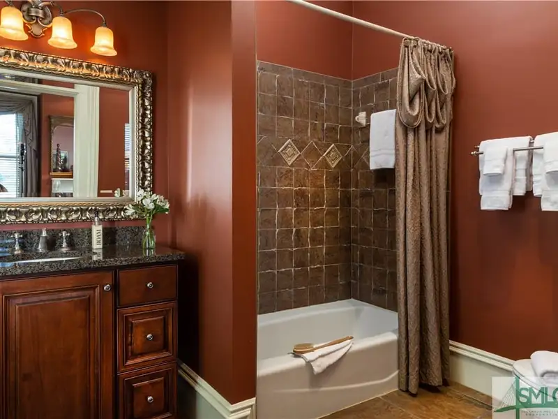 Restored 1871 Gray Brick Townhome in Savannah’s Historic District with Carriage House and Stvr Certificates