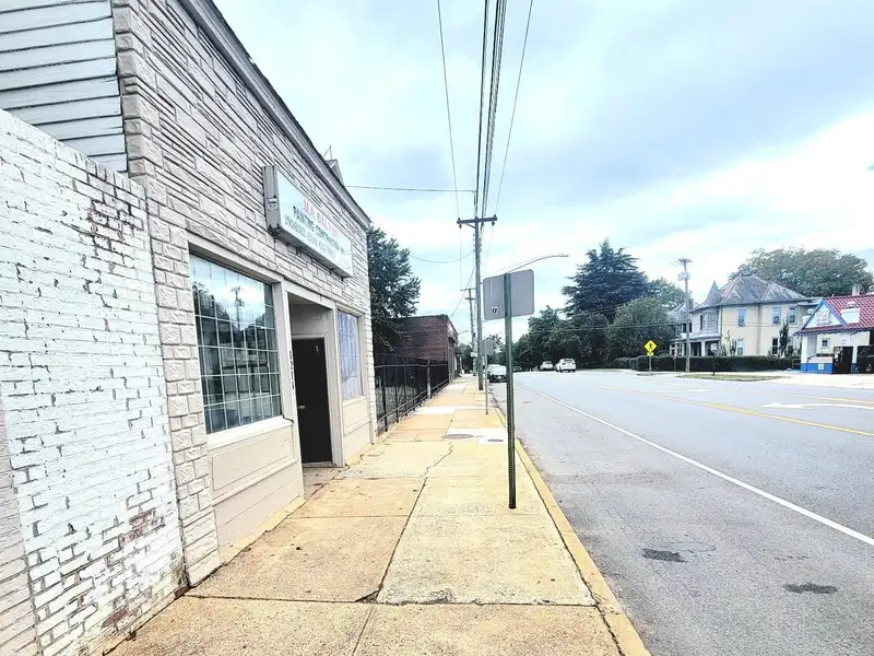 Historic Commercial Storefront in Rivermont District with Ample Office and Storage Space