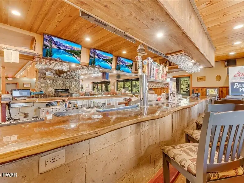 Turn-key Restaurant with Apartment Near Promised Land State Park and Recreational Trails