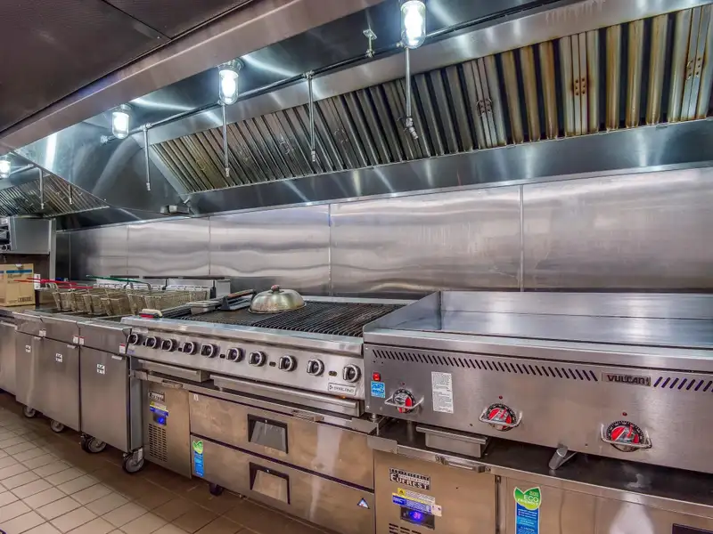 Newly Renovated Pizza and Italian Restaurant on Busy Highway with River Views