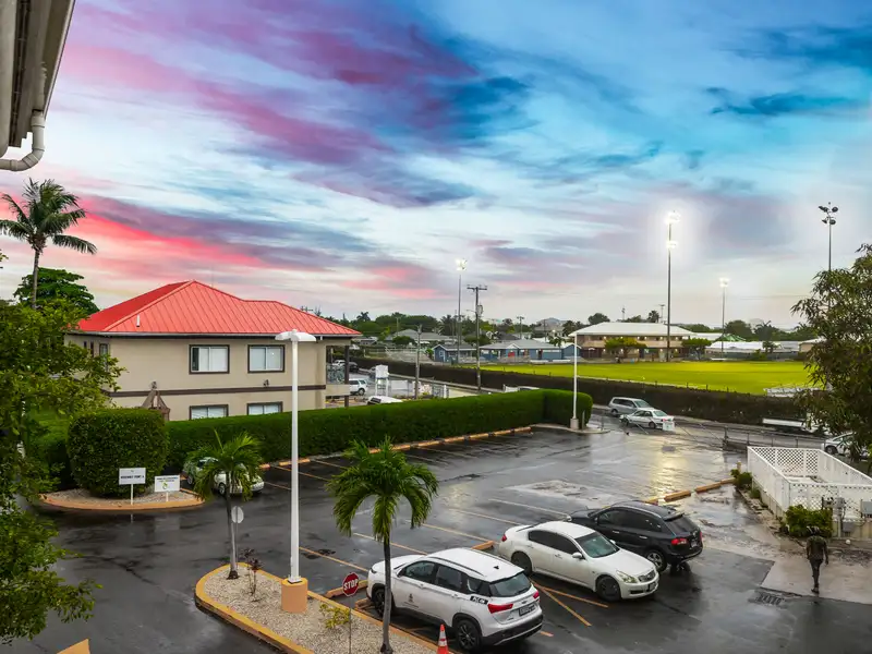 Flexible Open Plan Suite with Elevator Access in Crown Square, George Town