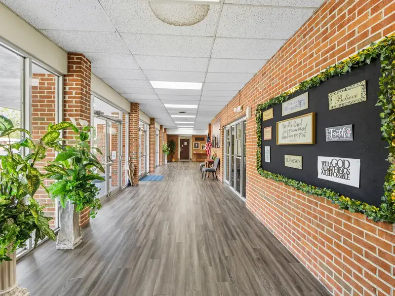 Multi-use Church Property with School and Daycare Facilities in Prime Location