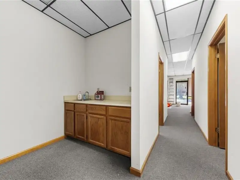 Versatile Commercial Building in Prime Location