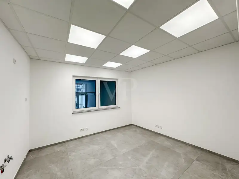 Exclusive Commercial Unit in Central Bad Neuenahr-ahrweiler Pedestrian Zone, 184m²