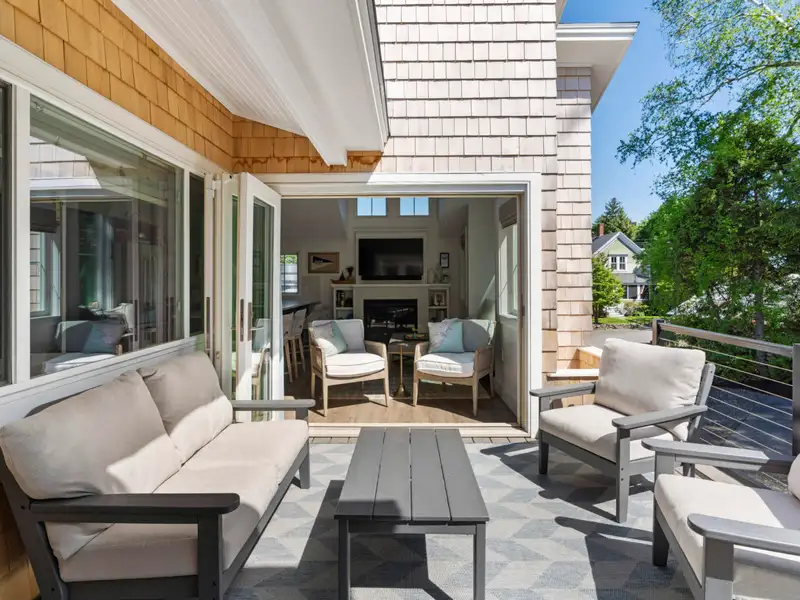 High-end Restaurant Space with Outdoor Dining and Residential Unit in Ogunquit